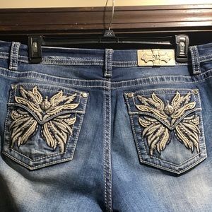 Miss Me Easy Fit Skinny Leg Jean 34 waist 28 inseam